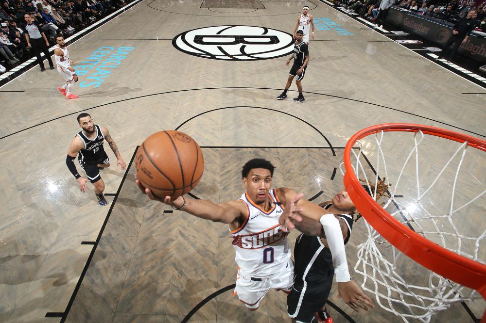 更是将话题 更是将话题